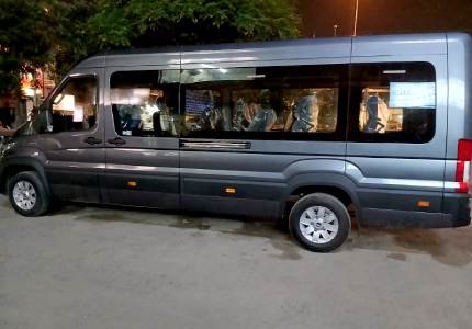 Book 17 Seater Urbania Traveller