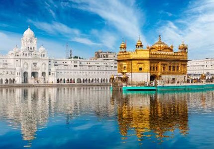 Peak Explorer: Amritsar to Manali with Dalhousie & Dharamshala
