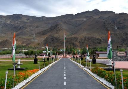Amritsar to Ladakh High Pass Adventure Tour