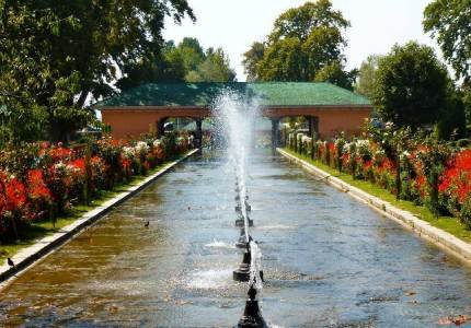 Amritsar to Kashmir Complete Tour (Srinagar, Gulmarg, Pahalgam, Sonmarg)